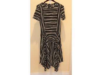 DKNY Black And White Dress Size XS (2C-2)