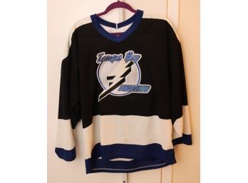 Tampa Bay Lightning Jersey Maska Air-Knit Size M  (J-10)