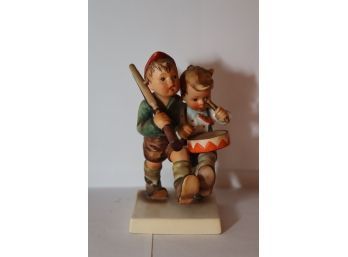 Vintage Goebel HUMMEL GermanyFigurine #50/0 VOLUNTEERS Boys Drum Rifle TMK 2