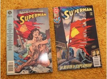 2 Different The Death Of Superman DC Comics