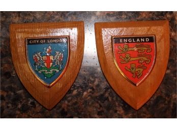 Pair Of Vintage Wood Wall Plaques London And England