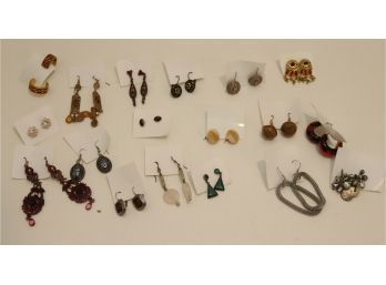 Vintage Pierced Ear Erring Lot   (J-12)