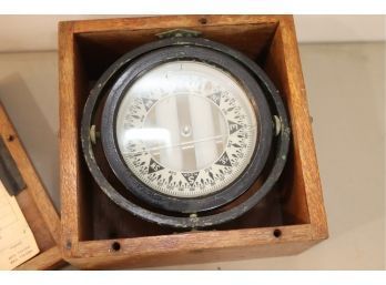 Antique Floating Compass Ship Maritime Nautical Wood Box