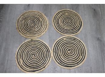 Set Of 4 Round Woven Placemats