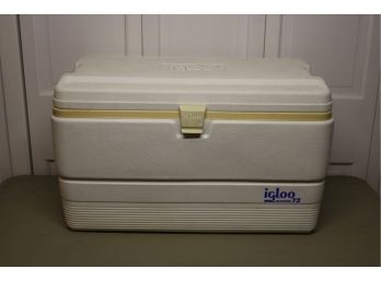 Igloo Marine 72 Cooler Ice Chest