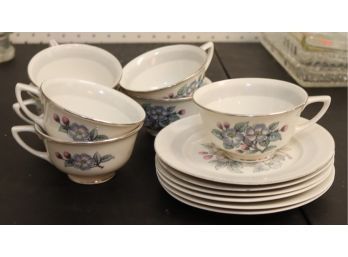 Warwich Floral China Pieces. (C-22)