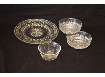 Vintage Glass Plates And Bowls (C-4)