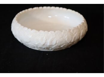 Vintage White Milk Glass Bowl (C-7)