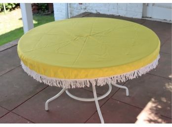 Vintage Round Table Cloth With White Fringe And Napkins