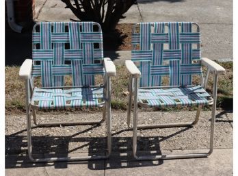 Pair Of Vintage Folding Patio Beach Chairs