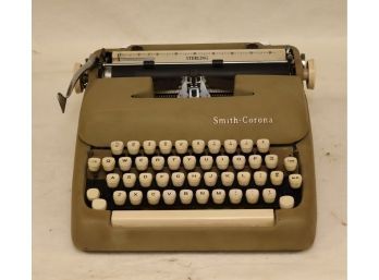 Vintage Smith-corona Sterling  Portable Typewriter