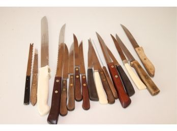 Assorted Kitchen Knives. (G-22)