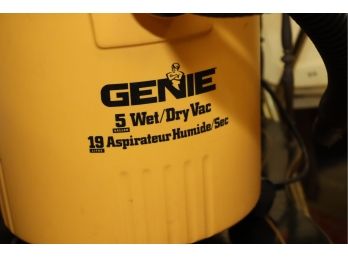 Genie 5 Gallon Wet/ Dry Shop Vacuum