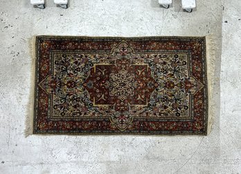 Vintage Medallion Design Persian Rug