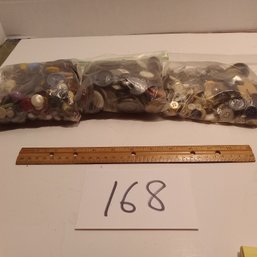 Vintage Lot Of Buttons