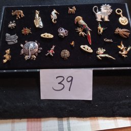 Animal Brooch Lot