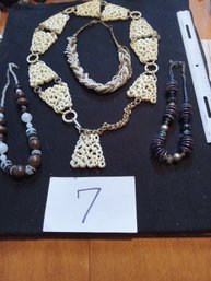 MIXED CHUNKY JEWELRY LOT