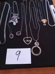 SILVERTONE NECKLACE LOT