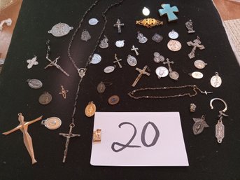 RELIGIOUS JEWELRY LOT