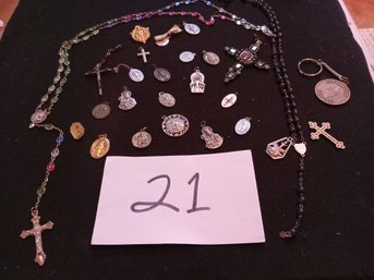 RELIGIOUS JEWELRY LOT