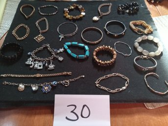 MIXED BRACELET LOT