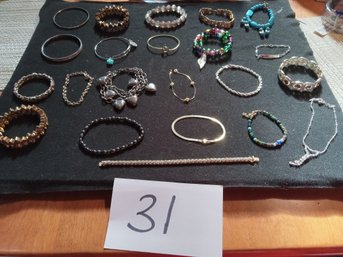 MIXED BRACELET LOT