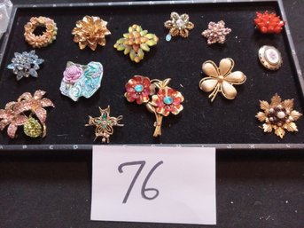 FLOWER BROOCH LOT - 1 TRIFARI