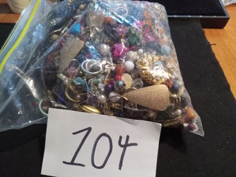 OVER 6 POUNDS OF BROKEN JEWELRY PIECES FOR CRAFTING