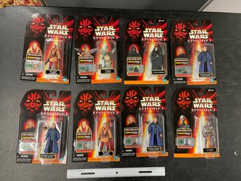 STAR WARS 8 ACTION FIGURES NEW ON CARD COMM-TECH