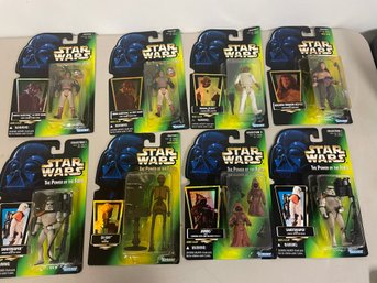 8 STAR WARS ACTION FIGS IN PKG