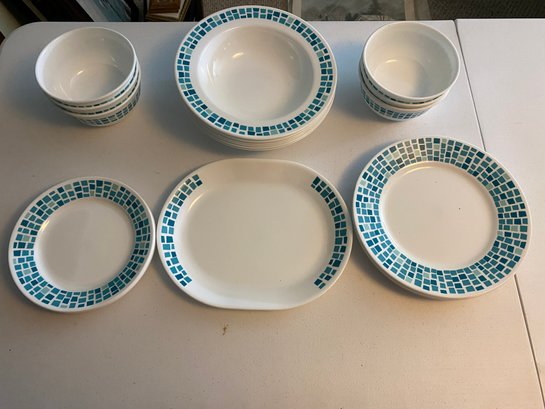 Set Of 24 Corelle Vitrelle Blue Sea Glass Pattern Bowls And Plates Dish Set