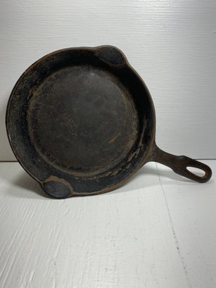 9' Cast Iron Frying Pan Marked ' 5 1030 A'