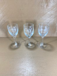 Set Of 3 Crystal Cordial Glasses With Floral Etched Pattern