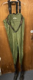 Men's LL Bean Size Medium Green Waders