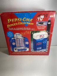 Brand New Vintage Pepsi Cola Replica Collectibles Musical Jukebox With Flashlight And AM/FM Radio