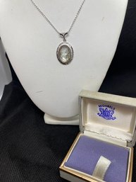 Vintage Sterling Silver Cameo Necklace Mother Of Pearl Abalone (?)