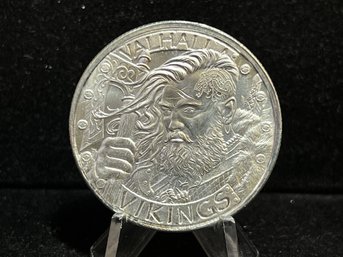 Valhalla Vikings / Odin Owns Ye All One Troy Ounce .999 Fine Silver Round