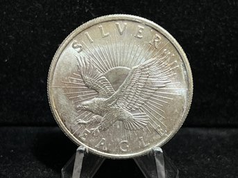 Sunshine Minting Silver Eagle One Troy Ounce .999 Fine Silver Round