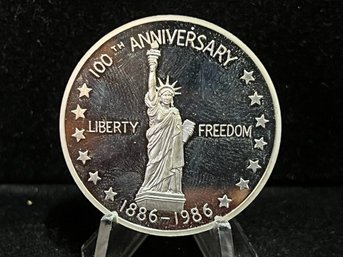 Statue Of Liberty One Troy Ounce .999 Fine Silver Round