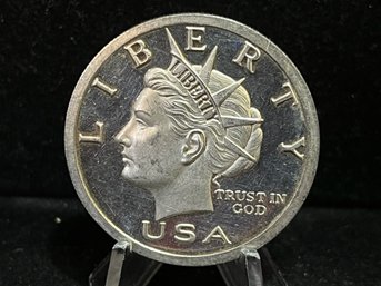 2005 Norfed.org Twenty Dollars Lady Liberty One Troy Ounce .999 Fine Silver Round