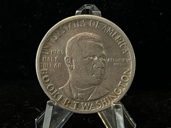 1946 P Booker T Washington Silver Half Dollar
