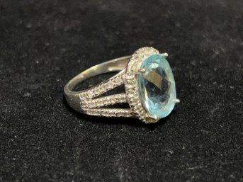 Vintage Sterling Silver Blue Topaz Ring