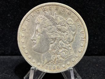 1886 O Morgan Silver Dollar - Extra Fine