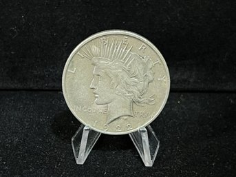 1922 D Silver Peace Dollar - Very Fine