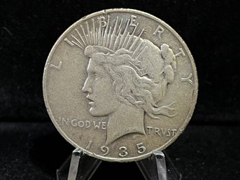 1935 S Peace Silver Dollar - Very Fine