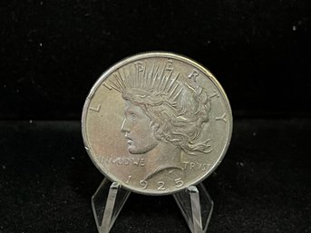 1925 P Peace Silver Dollar - Uncirculated