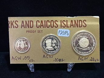 1975 Turks And Caicos Set Of 3 Proof Gold Coins - 10.8 Grams Total