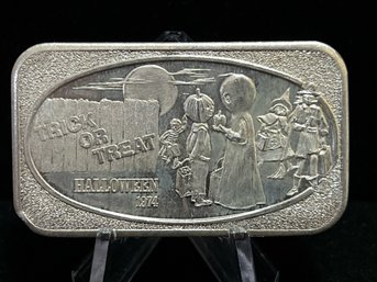 1974 United States Silver Corporation Trick Or Treat Halloween One Troy Ounce .999 Fine Silver Bar