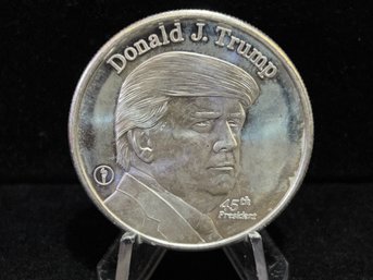 Donald J Trump 45th President .999 Fine Silver 1 Troy Ounce Round