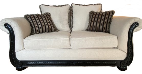 Washington Furniture Sleigh Styled Love Seat With Reversible Pillows - (LR)